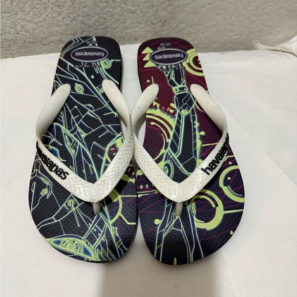 Havaianas Unisex Top Magic Robot Anime Flip Flop Sandals Glow In Dark - Picture 1 of 8